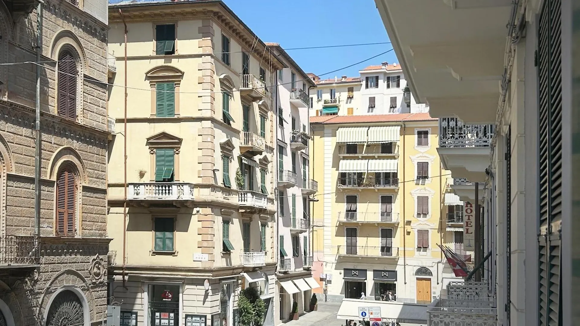 Bed & Breakfast Affittacamere Everest La Spezia