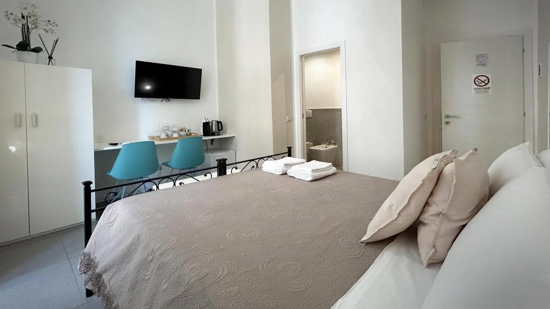 Bed & Breakfast Affittacamere Everest La Spezia Italië
