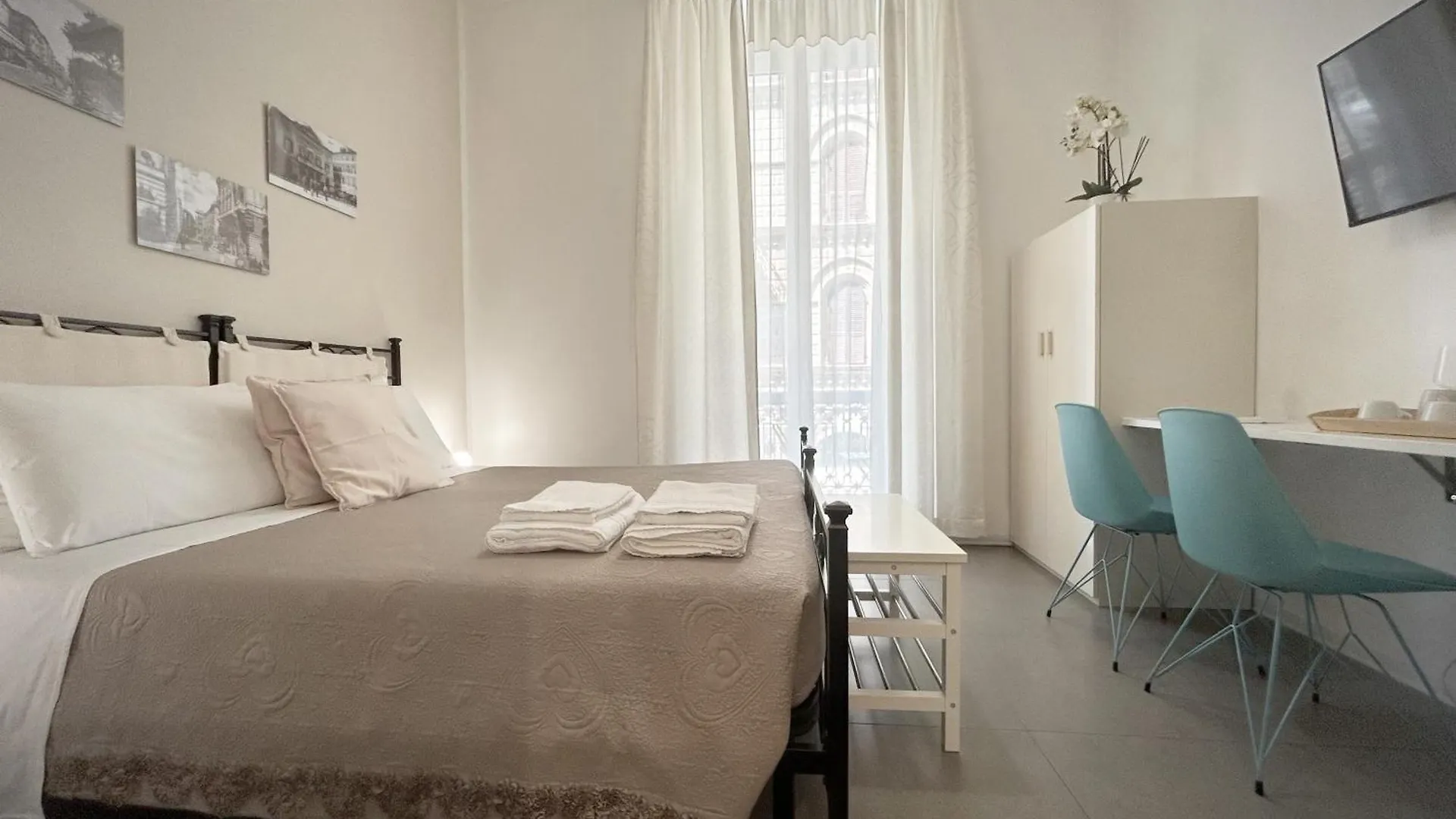 Affittacamere Everest La Spezia Bed & Breakfast